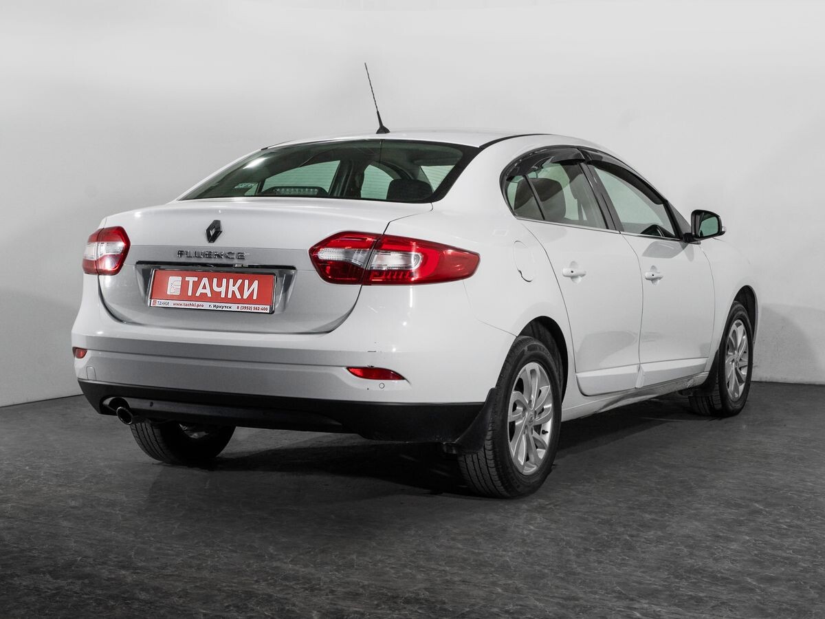 Renault Fluence 2015 - фото автомобиля