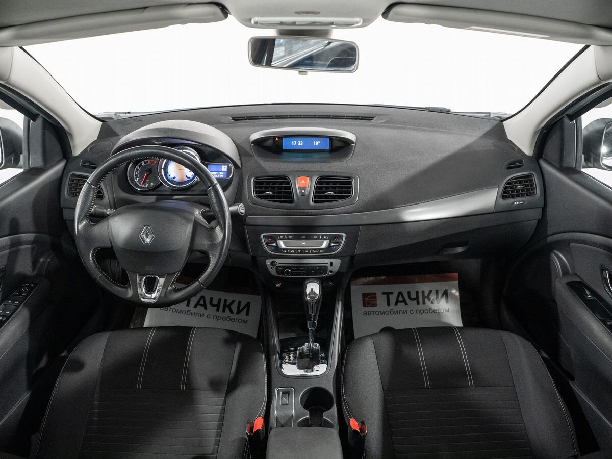 Renault Fluence 2015 - фото автомобиля