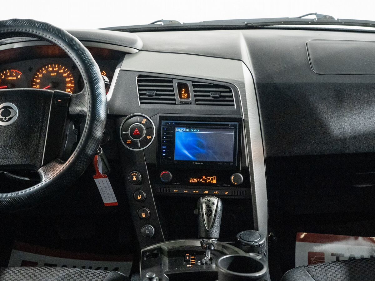 SsangYong Kyron 2010 - фото автомобиля