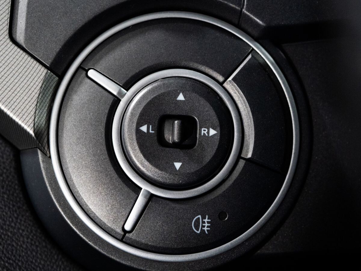 SsangYong Kyron 2010 - фото автомобиля