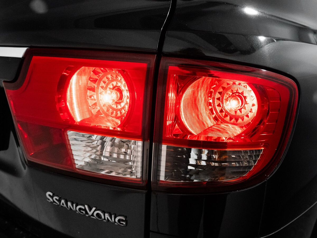 SsangYong Kyron 2010 - фото автомобиля