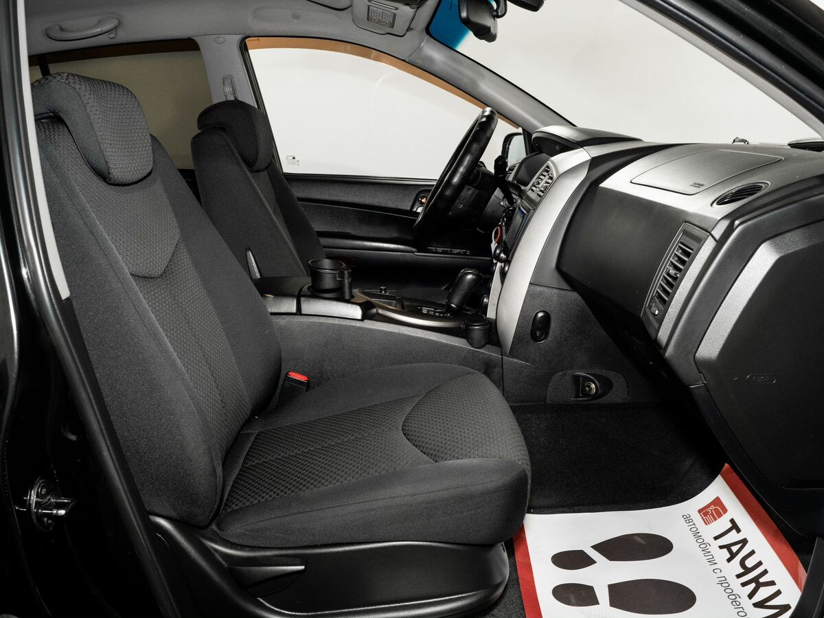 SsangYong Kyron 2010 - фото автомобиля