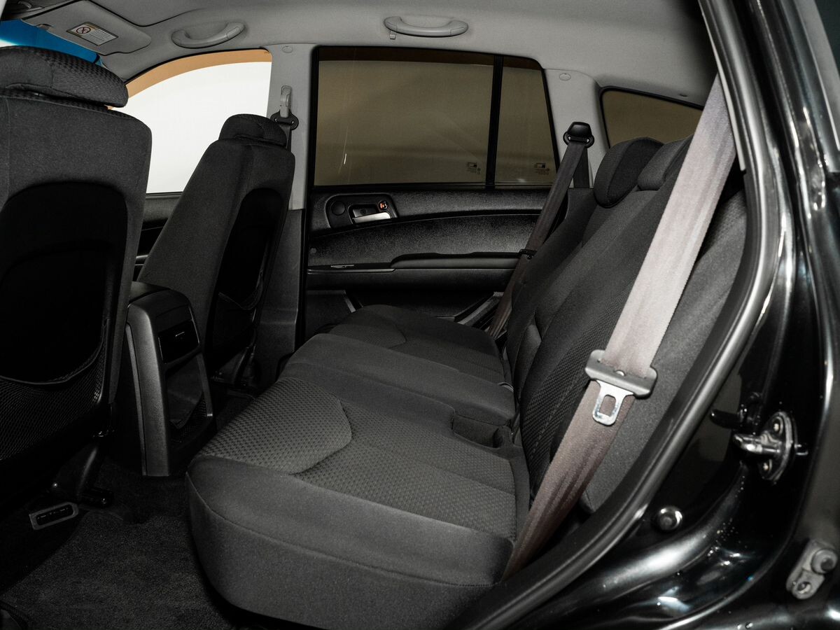 SsangYong Kyron 2010 - фото автомобиля