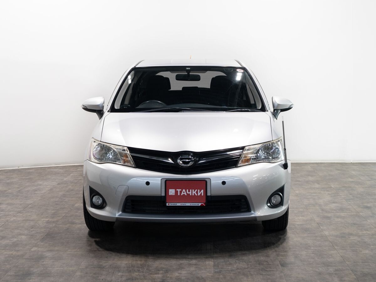 Toyota Corolla Fielder 2012 - фото автомобиля