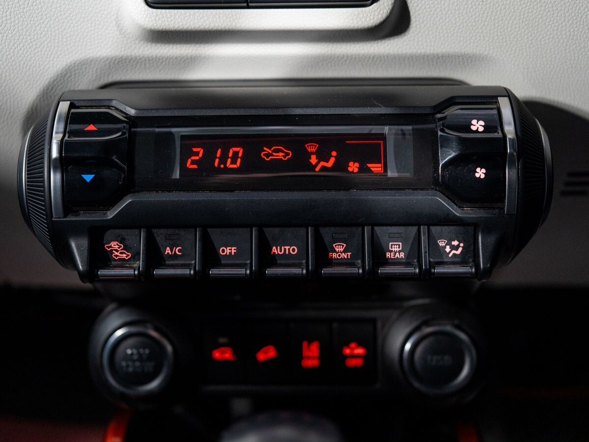 Suzuki Ignis 2016 - фото автомобиля