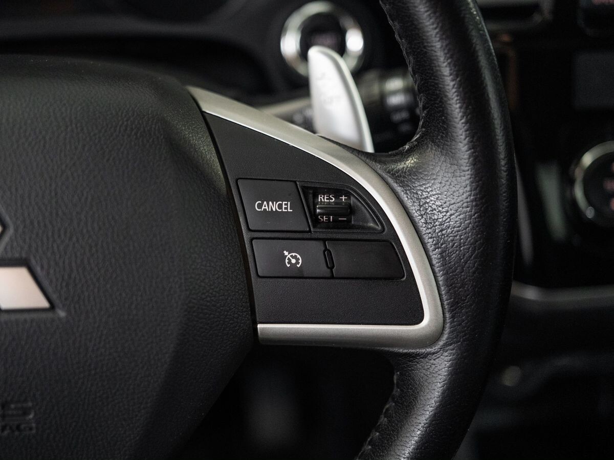 Mitsubishi Outlander 2013 - фото автомобиля