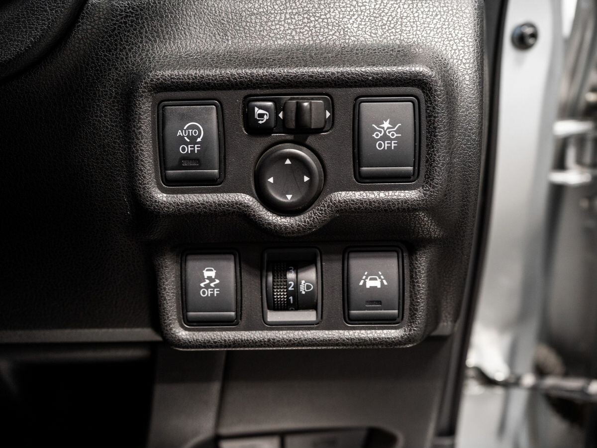 Nissan Note 2017 - фото автомобиля