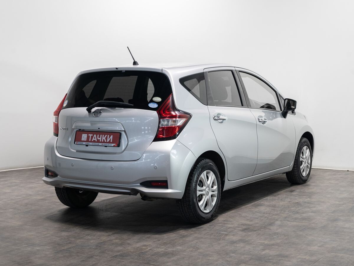 Nissan Note 2017 - фото автомобиля