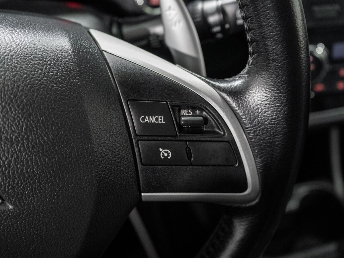 Mitsubishi Outlander 2013 - фото автомобиля
