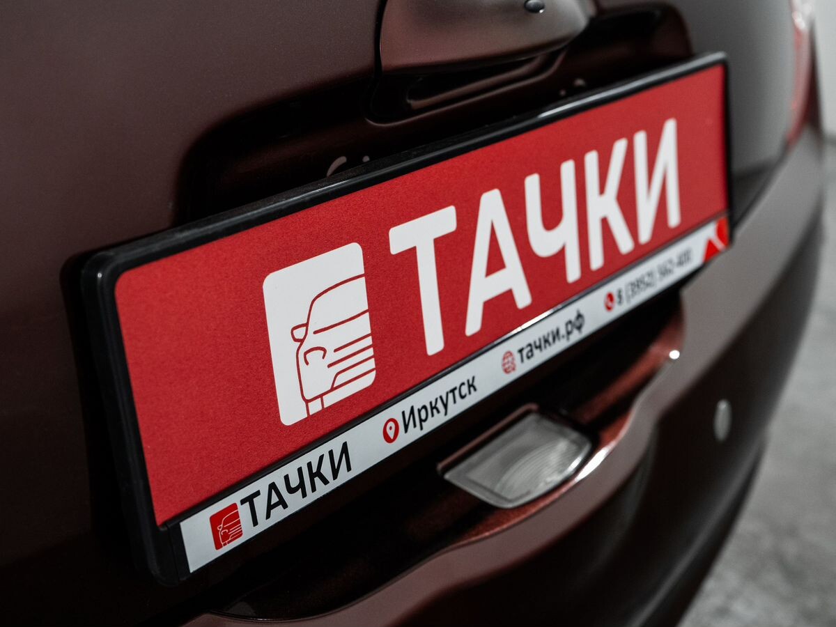 Nissan March 2010 - фото автомобиля