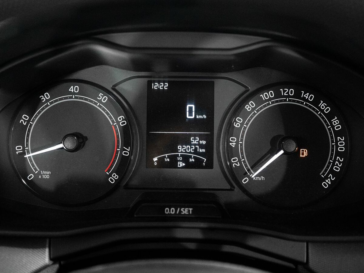 Skoda Rapid 2021 - фото автомобиля