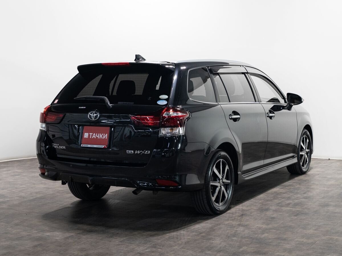 Toyota Corolla Fielder 2019 - фото автомобиля
