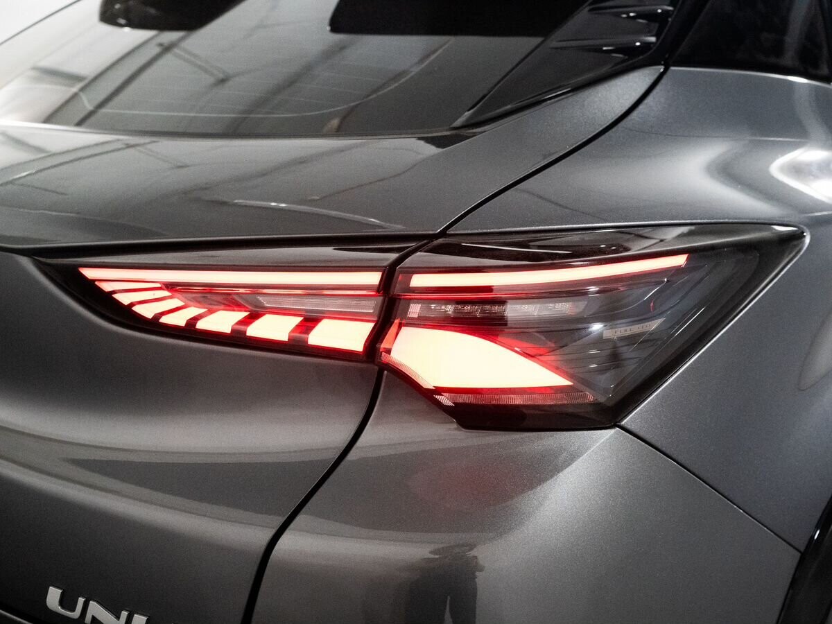 Changan UNI-T 2022 - фото автомобиля
