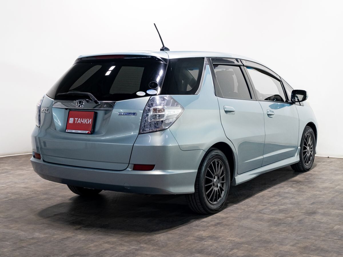 Honda Fit Shuttle 2012 - фото автомобиля