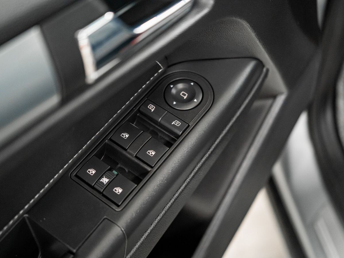 Opel Astra 2013 - фото автомобиля