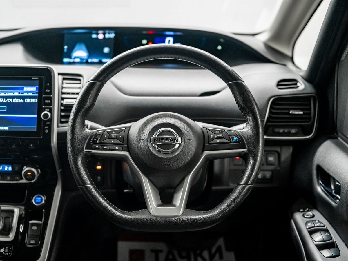 Nissan Serena 2019 - фото автомобиля