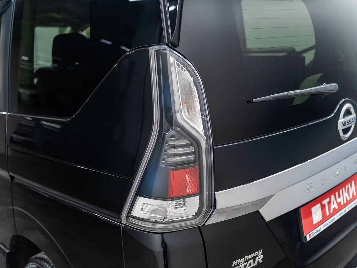 Nissan Serena 2019 - фото автомобиля