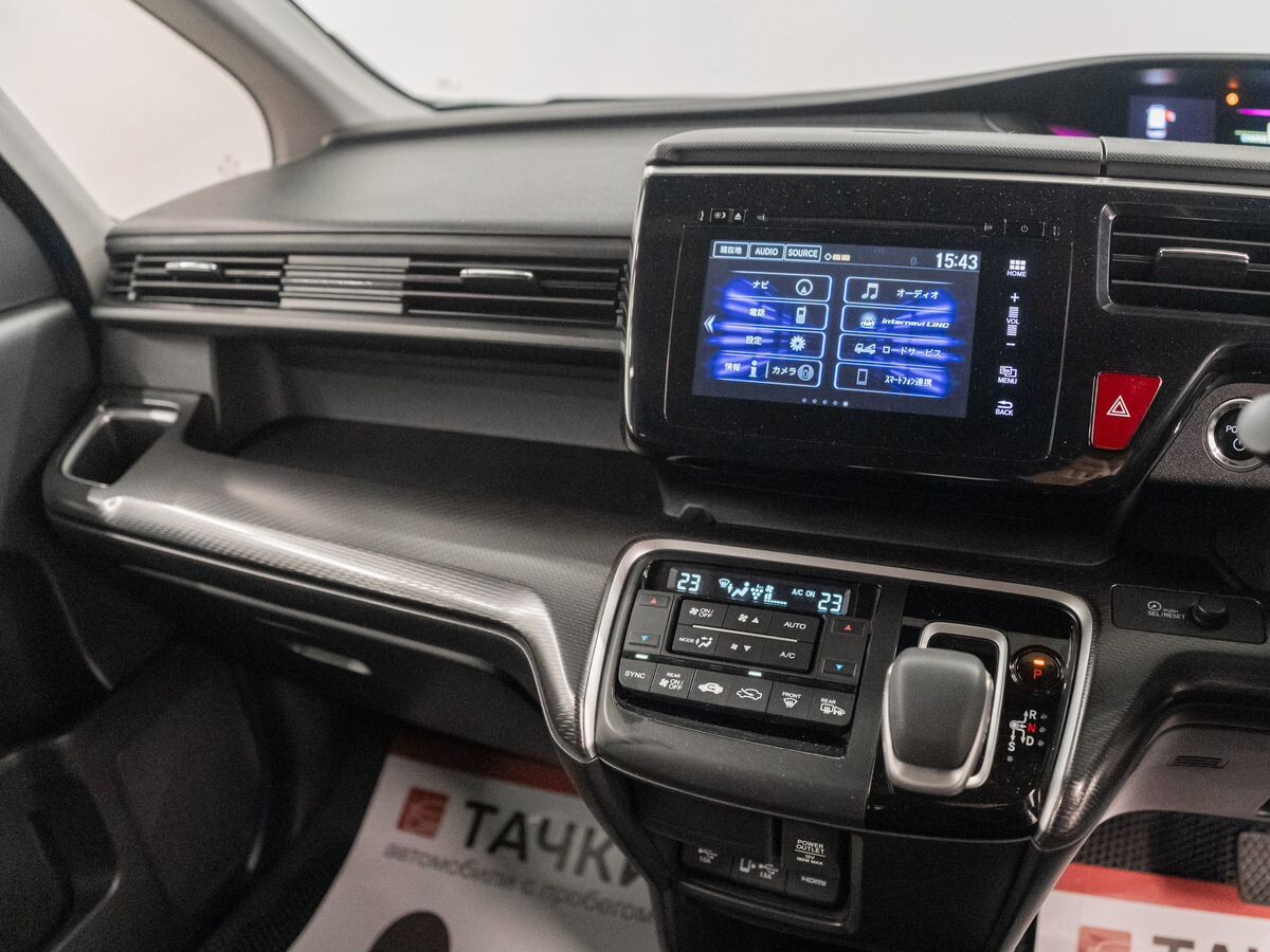 Honda Stepwgn 2017 - фото автомобиля