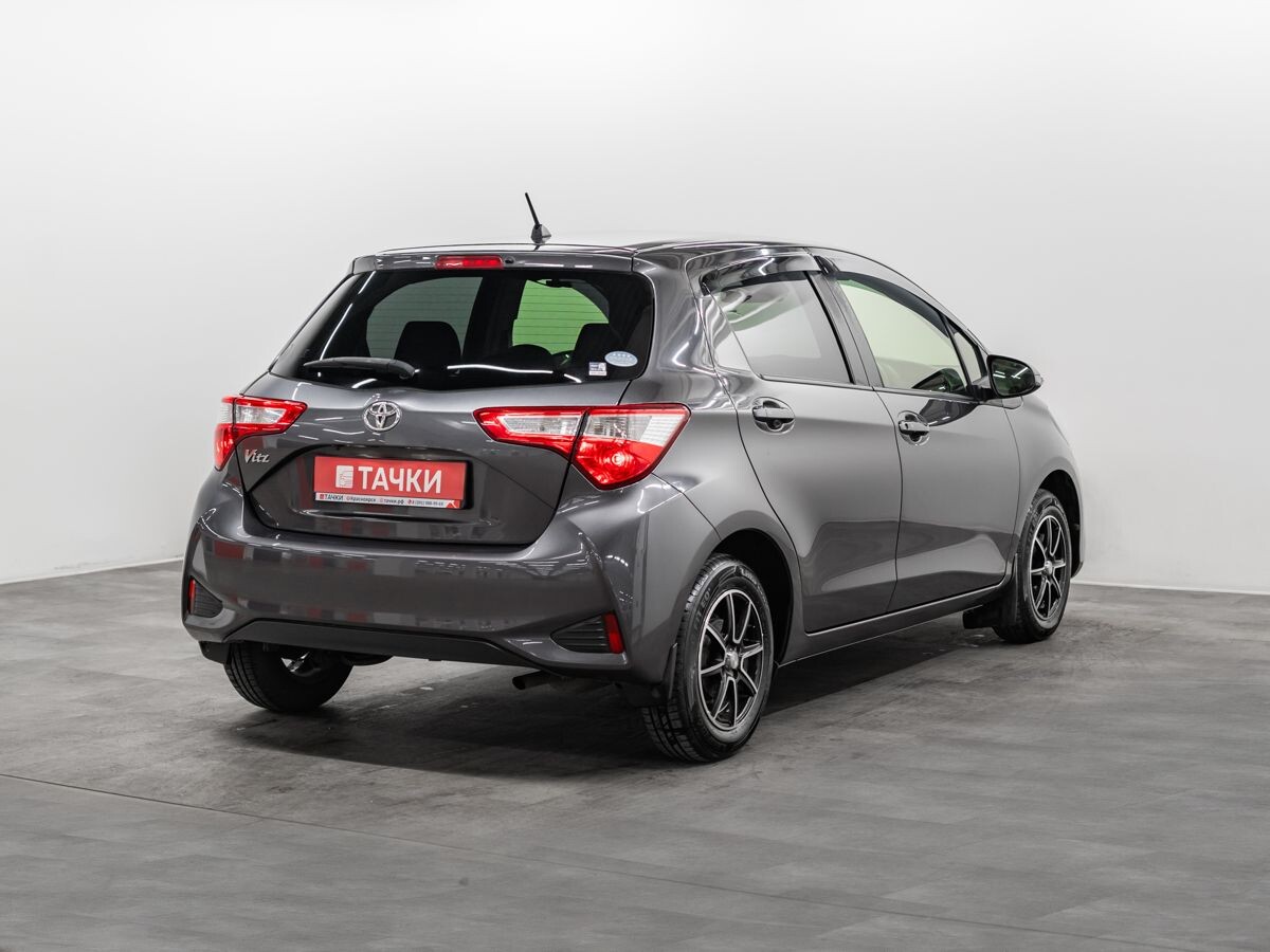 Toyota Vitz 2019 - фото автомобиля