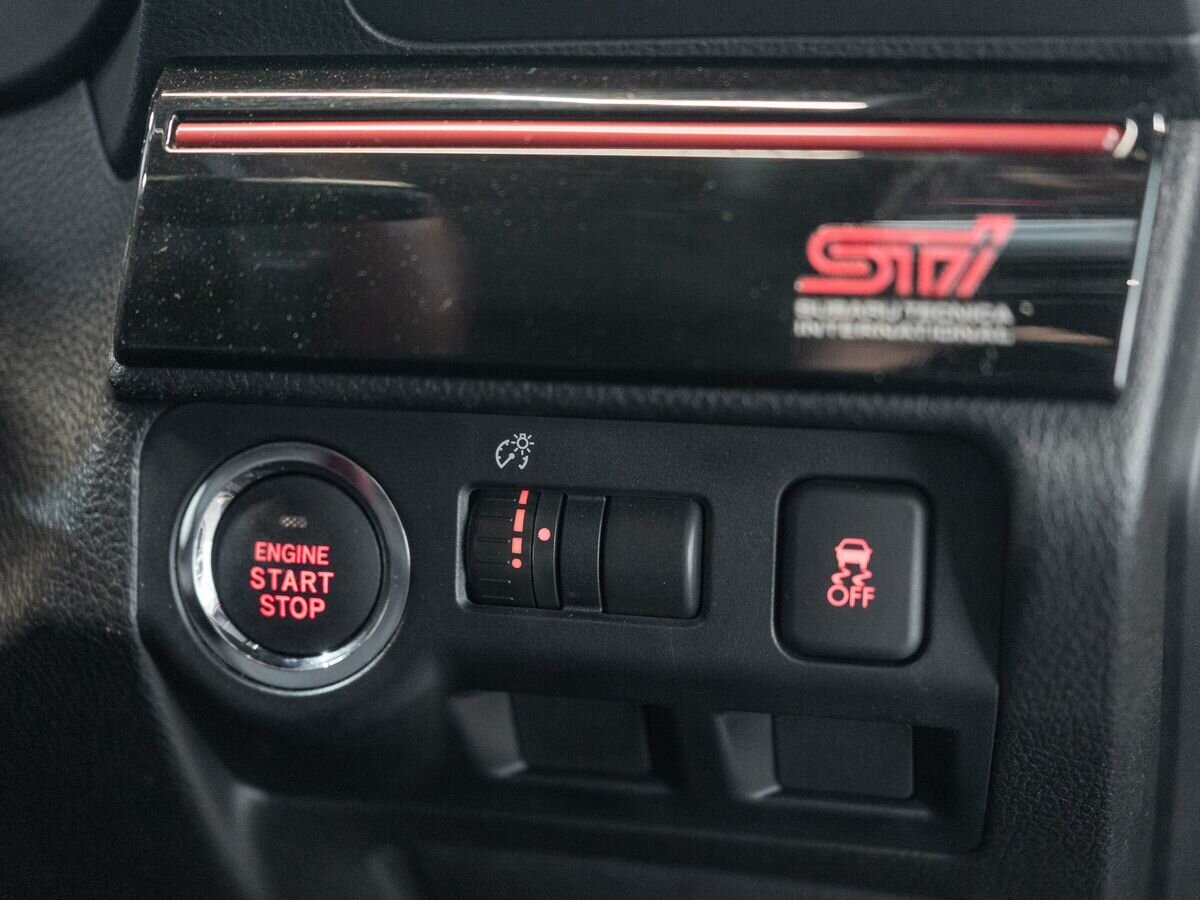 Subaru Levorg 2014 - фото автомобиля