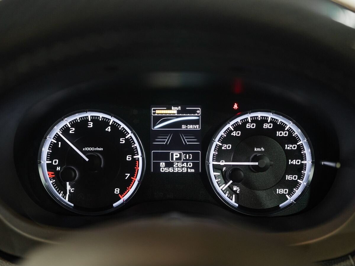Subaru Levorg 2014 - фото автомобиля