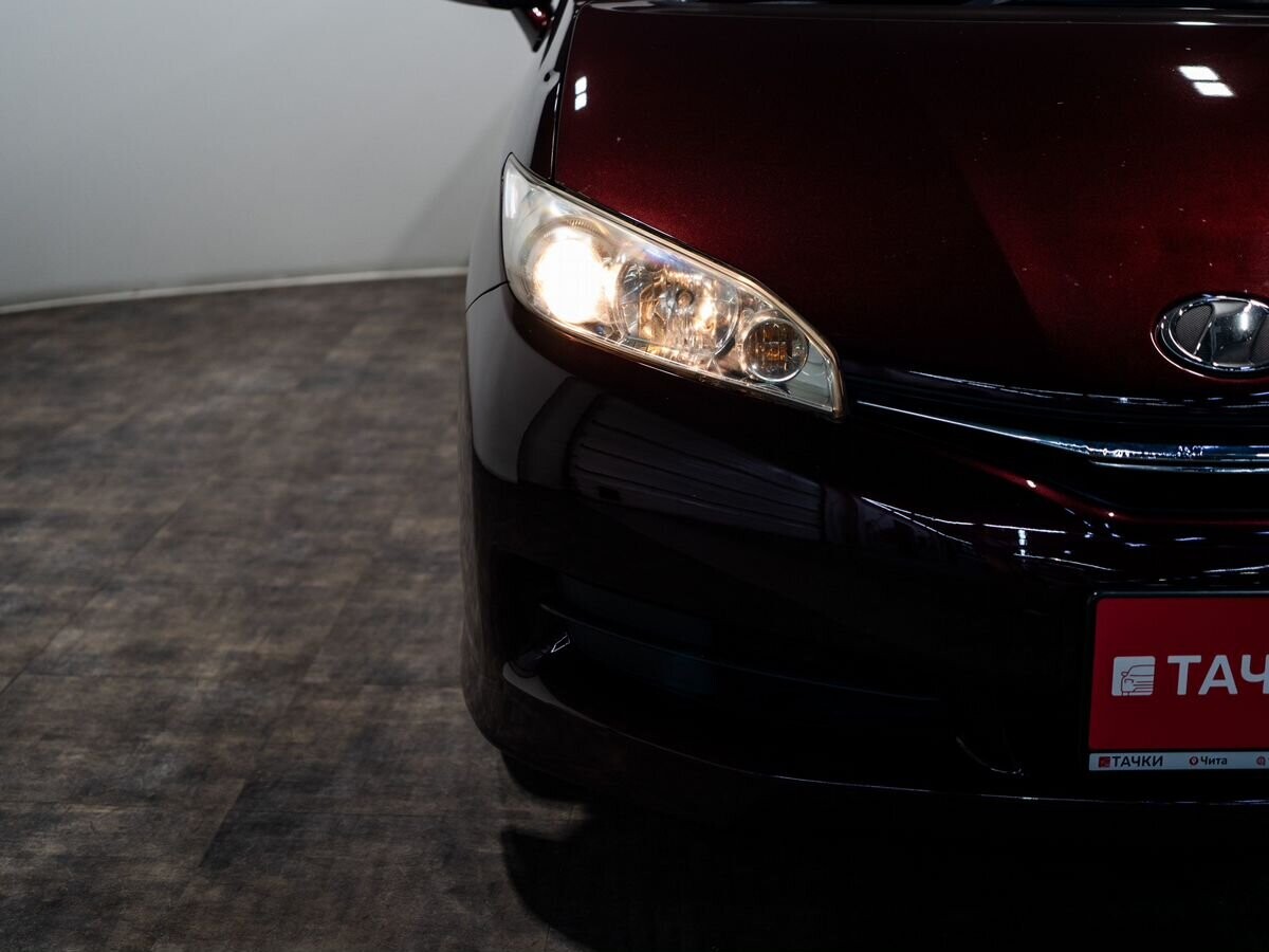 Toyota Wish 2014 - фото автомобиля