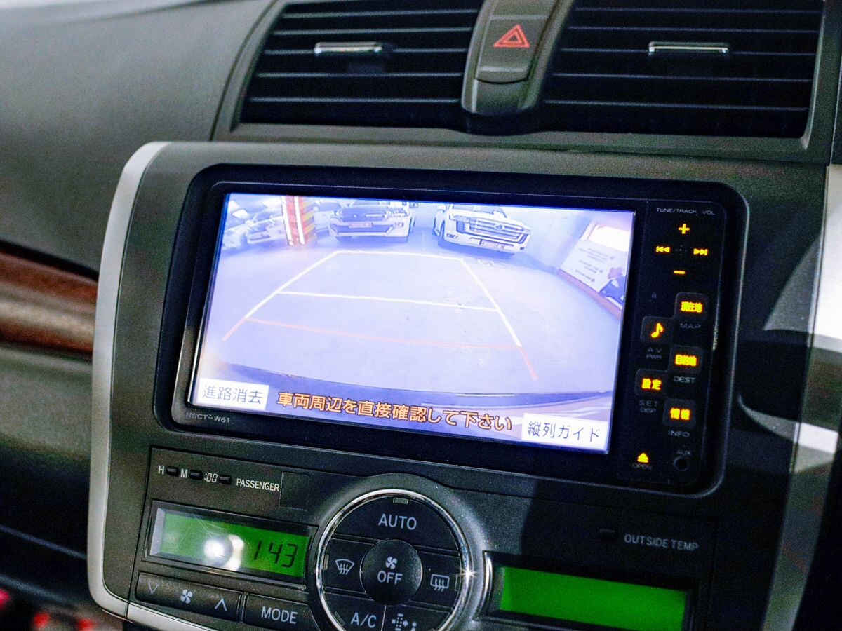 Toyota Premio 2011 - фото автомобиля