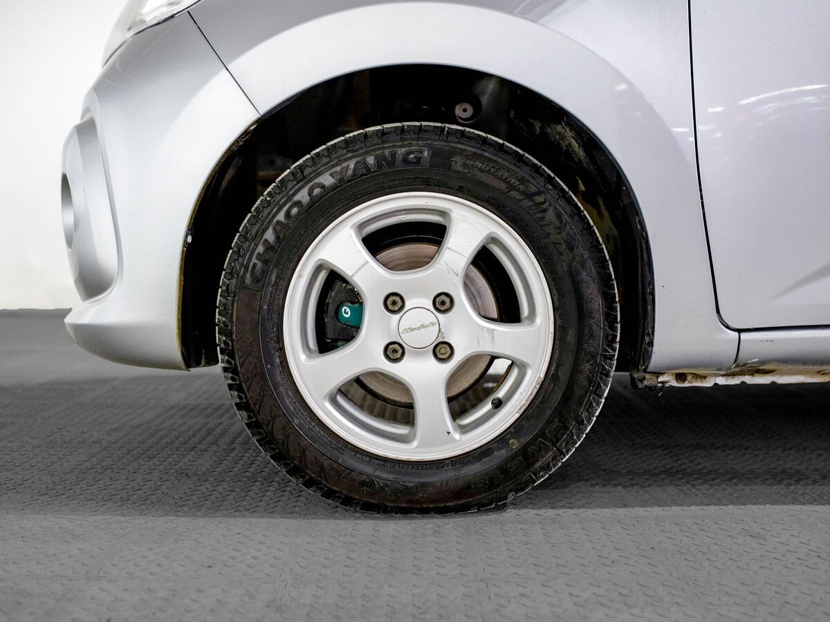 Toyota Passo 2016 - фото автомобиля