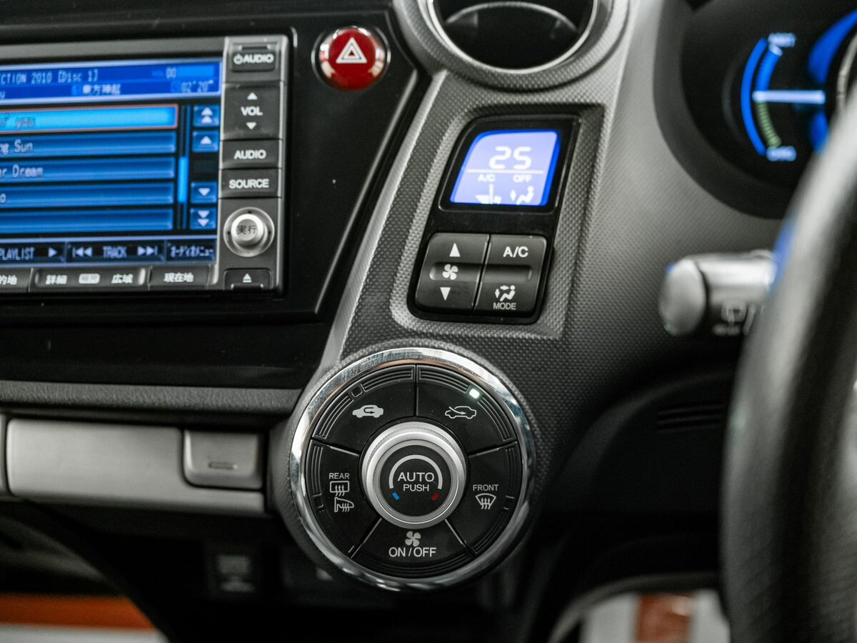 Honda Insight 2012 - фото автомобиля
