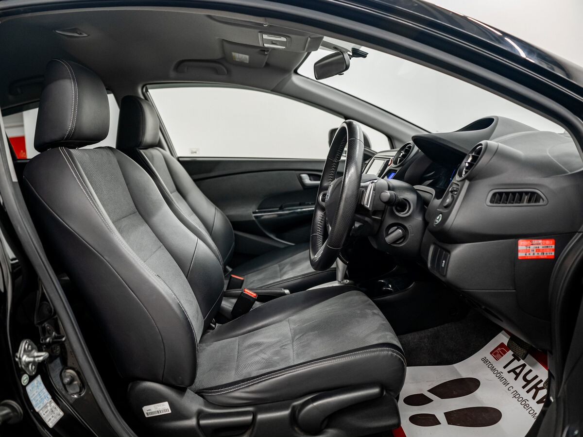 Honda Insight 2012 - фото автомобиля