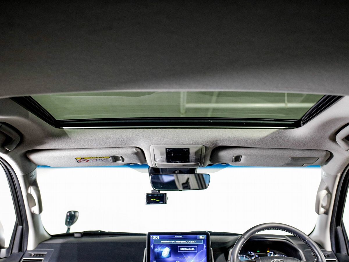 Toyota Land Cruiser Prado 2018 - фото автомобиля