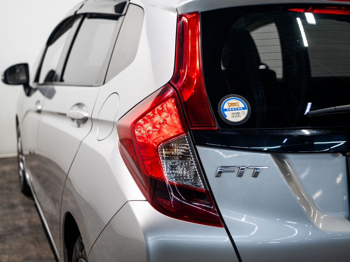 Honda Fit 2013 - фото автомобиля
