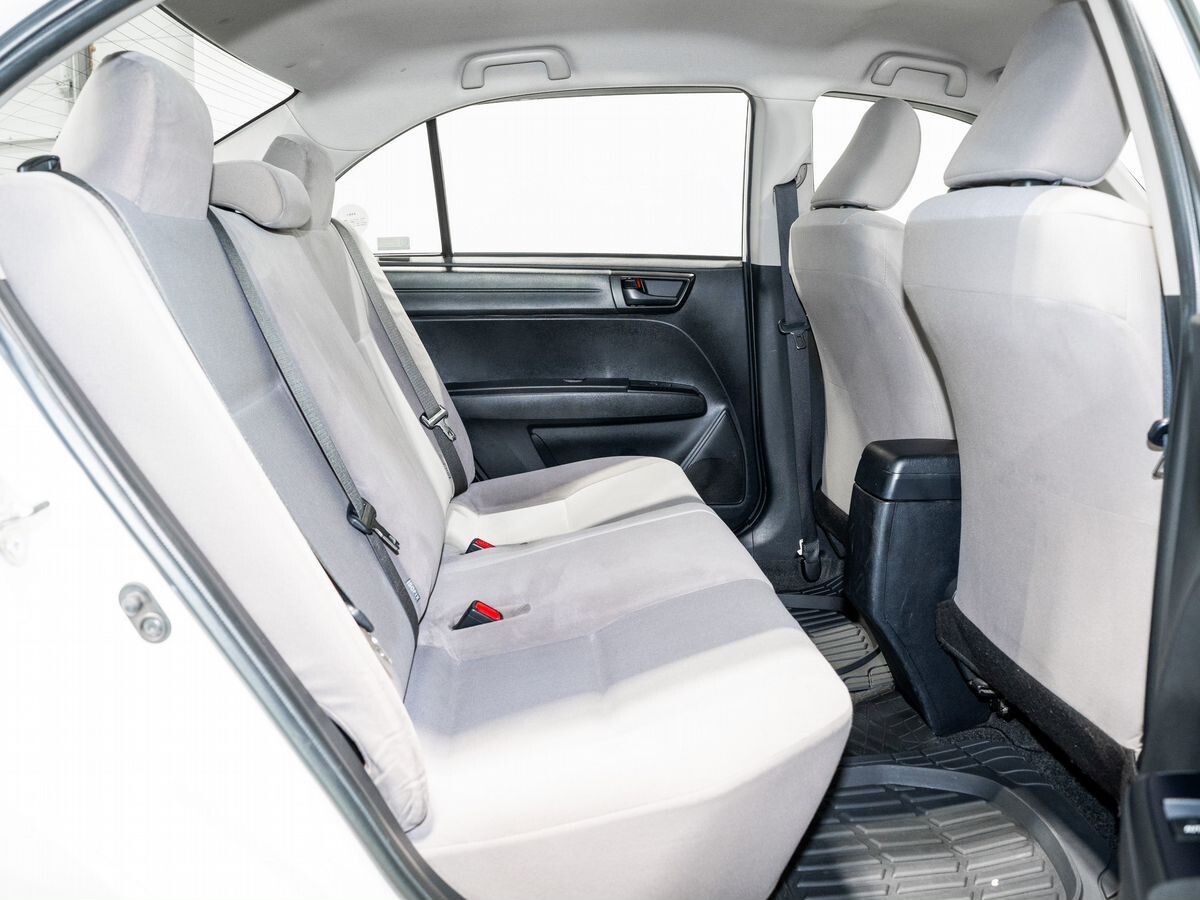 Toyota Corolla Axio 2016 - фото автомобиля