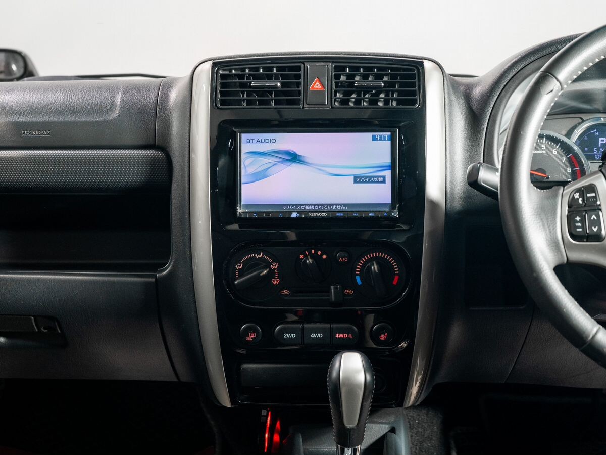 Suzuki Jimny 2016 - фото автомобиля