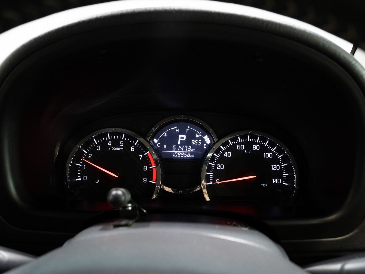 Suzuki Jimny 2016 - фото автомобиля