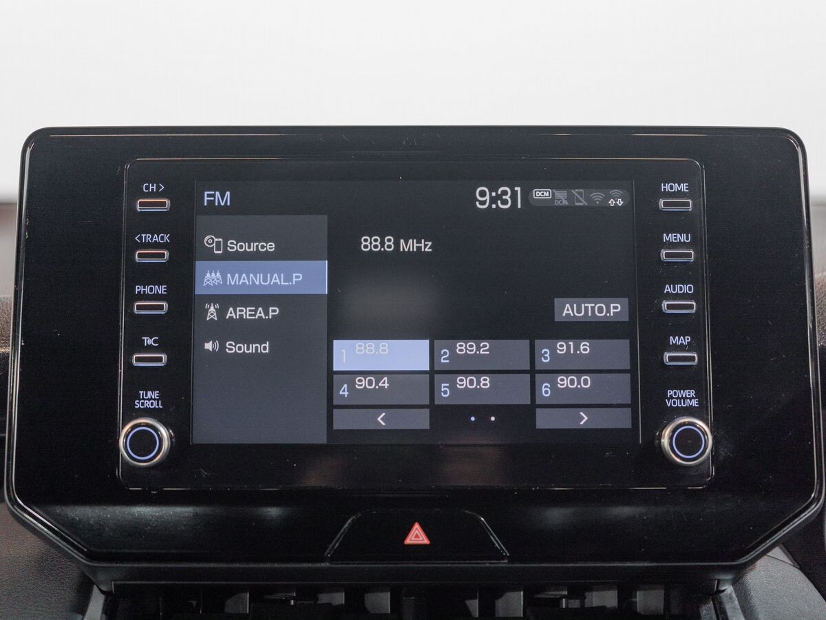 Toyota Harrier 2021 - фото автомобиля