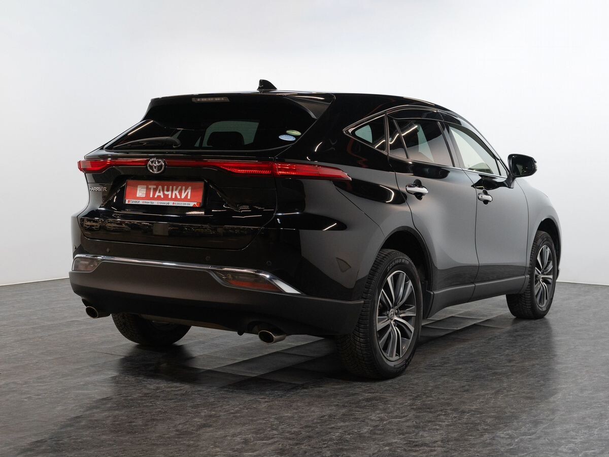 Toyota Harrier 2021 - фото автомобиля