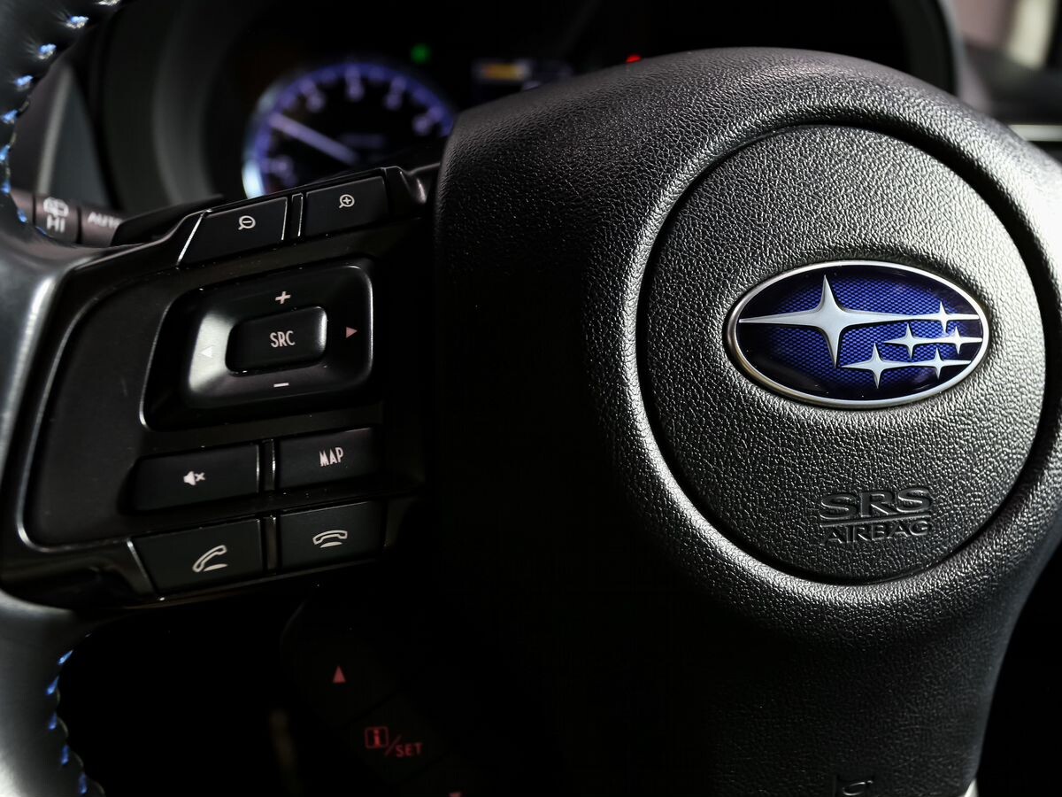 Subaru Levorg 2017 - фото автомобиля