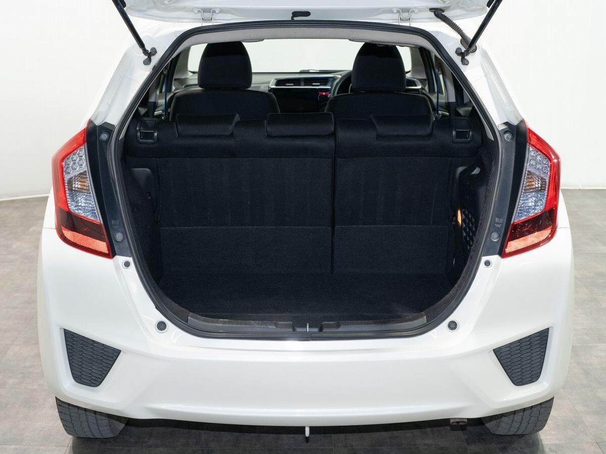 Honda Fit 2016 - фото автомобиля