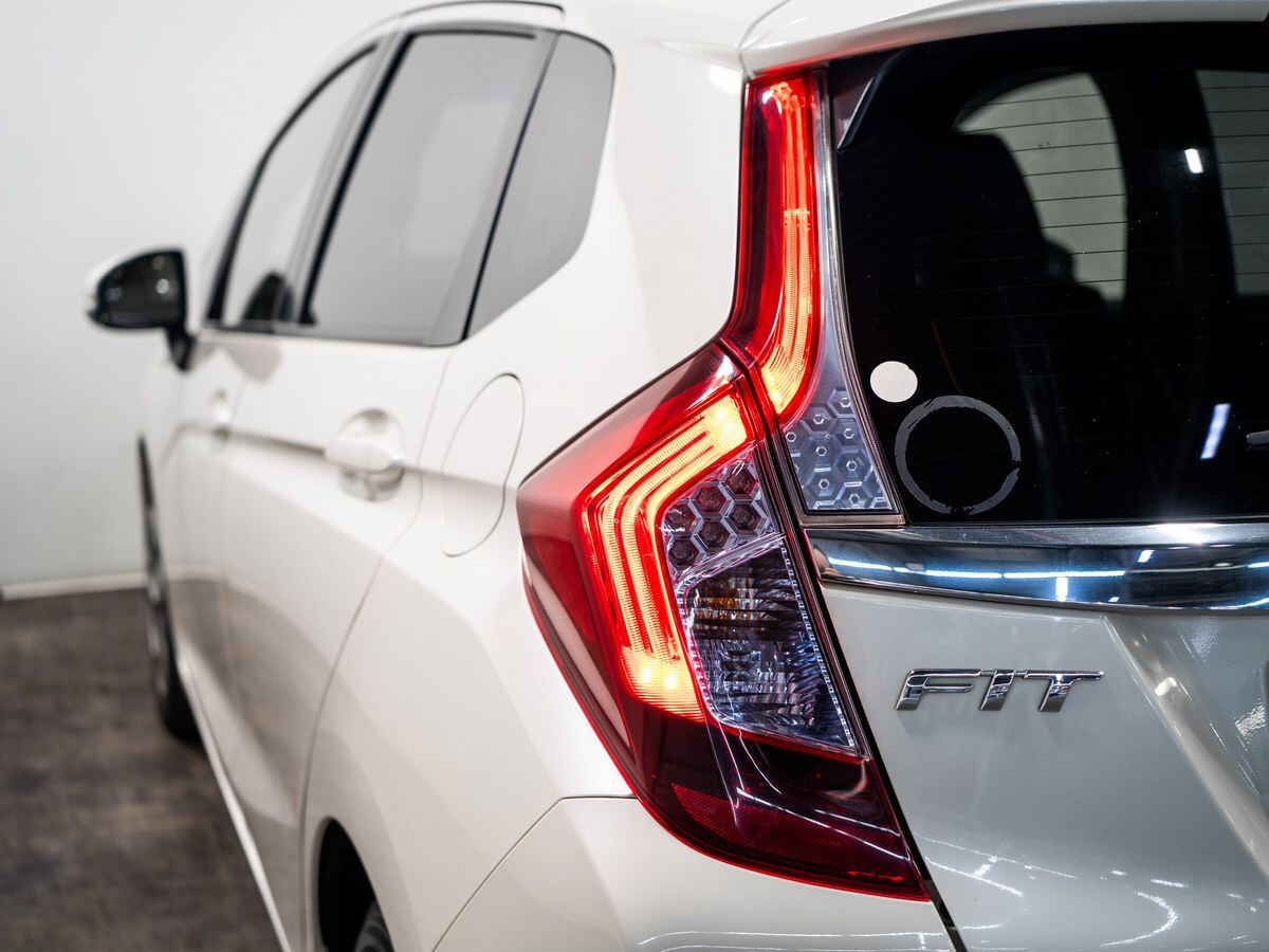 Honda Fit 2016 - фото автомобиля