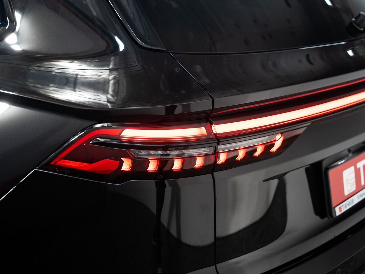 Geely Monjaro 2024 - фото автомобиля