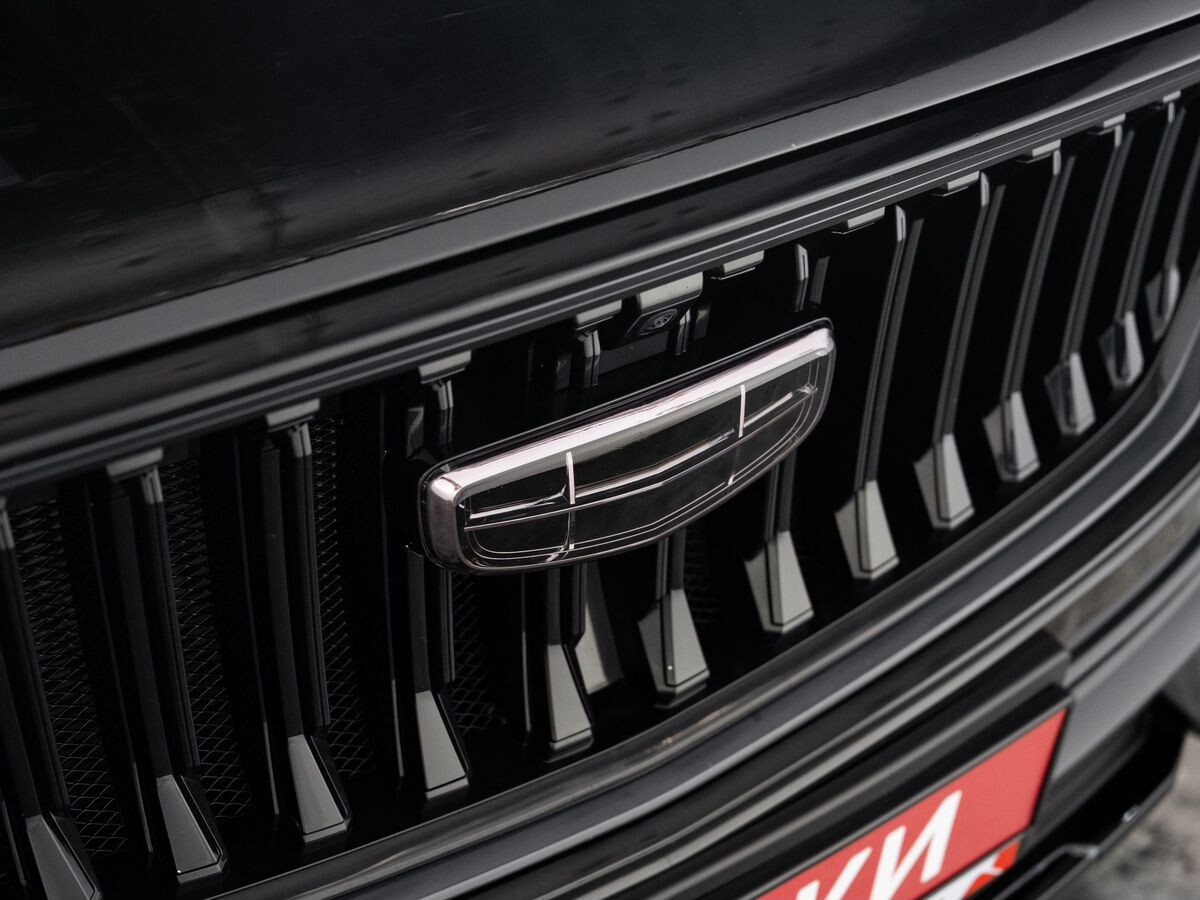 Geely Monjaro 2024 - фото автомобиля