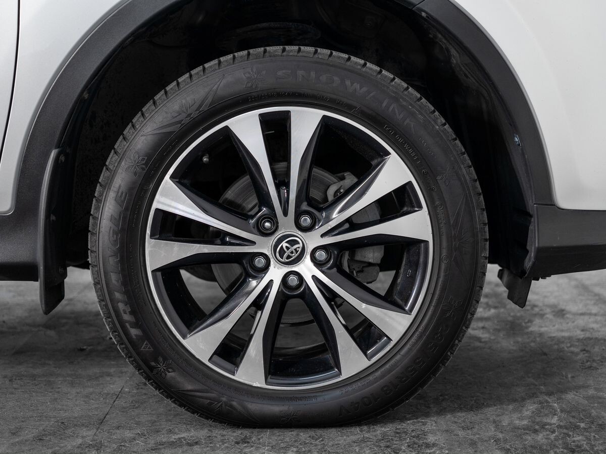 Toyota RAV4 2014 - фото автомобиля