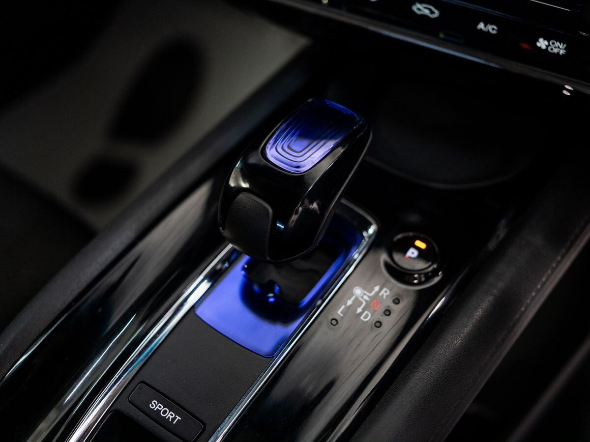 Honda Vezel 2014 - фото автомобиля