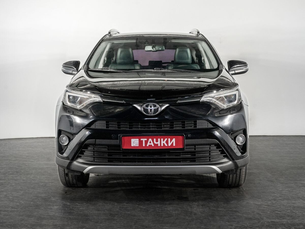 Toyota RAV4 2018 - фото автомобиля
