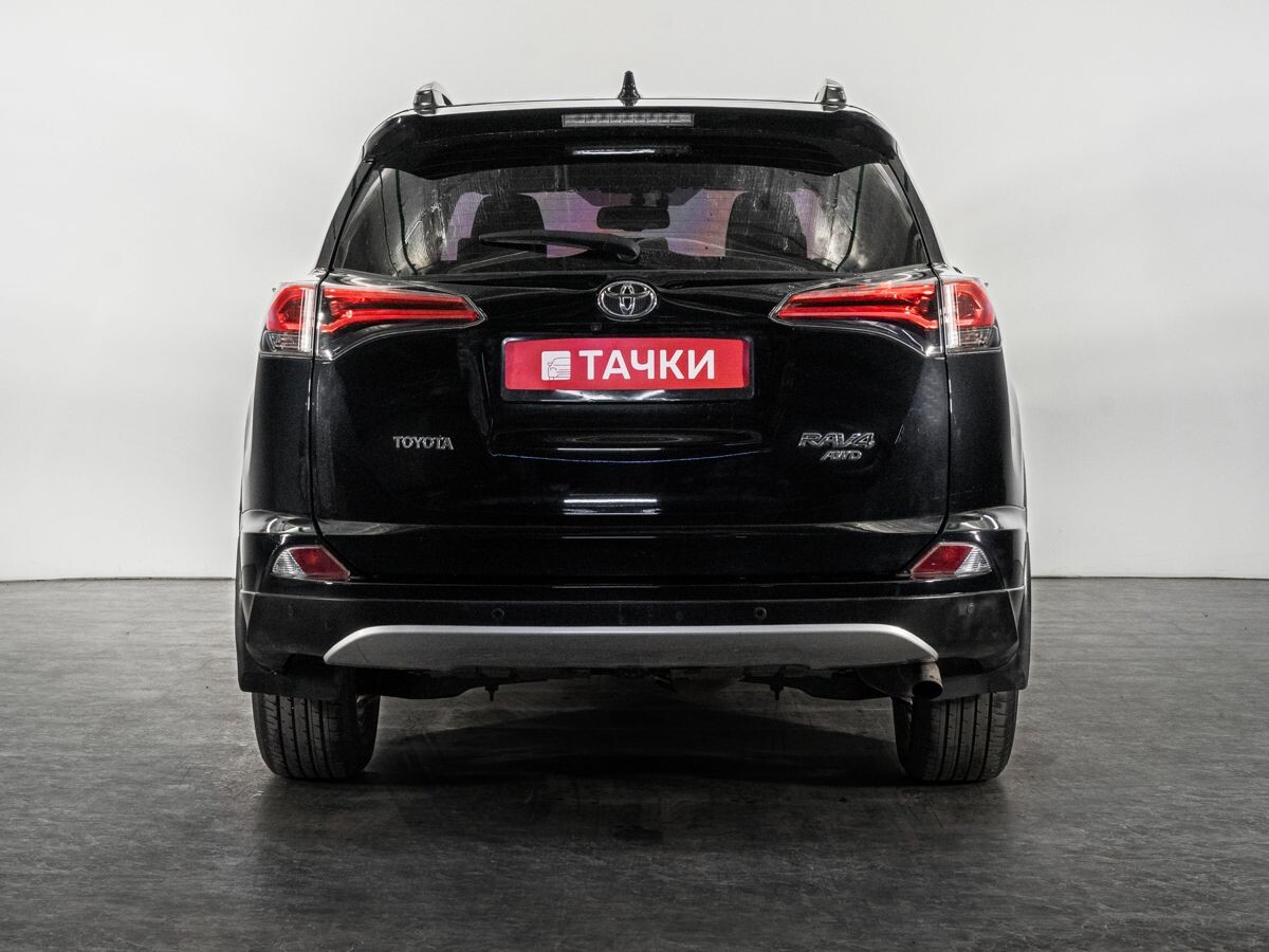 Toyota RAV4 2018 - фото автомобиля