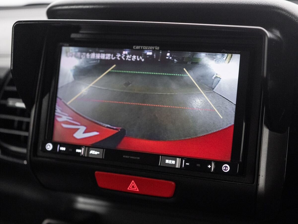 Honda N-BOX 2015 - фото автомобиля