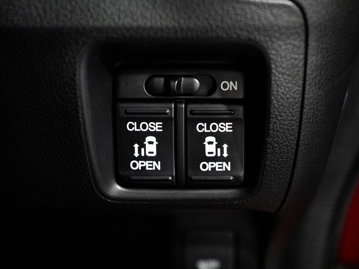 Honda N-BOX 2015 - фото автомобиля