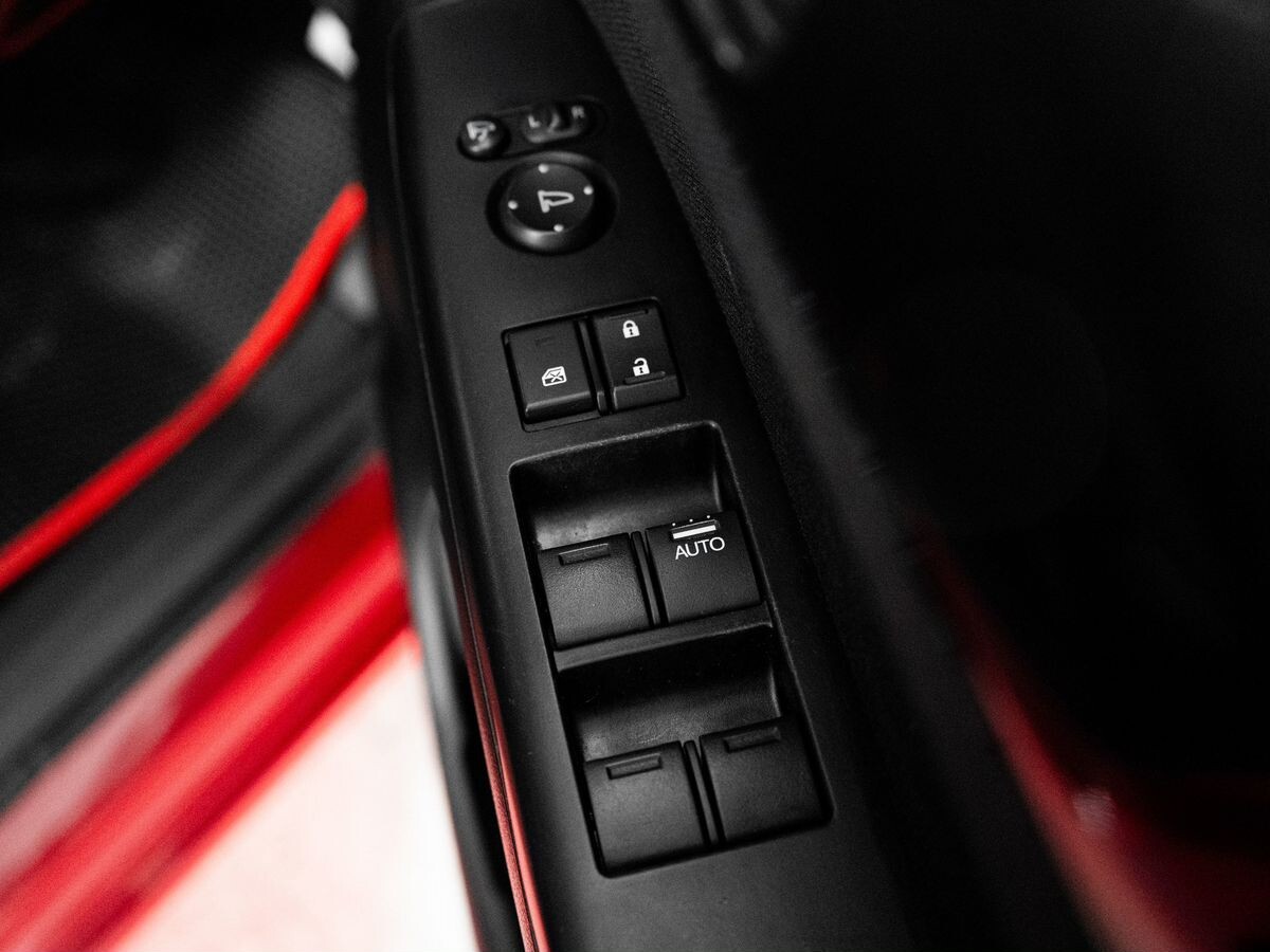 Honda N-BOX 2015 - фото автомобиля