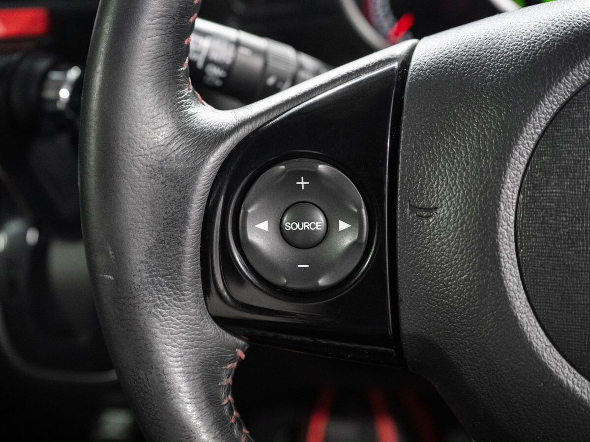 Honda N-BOX 2015 - фото автомобиля